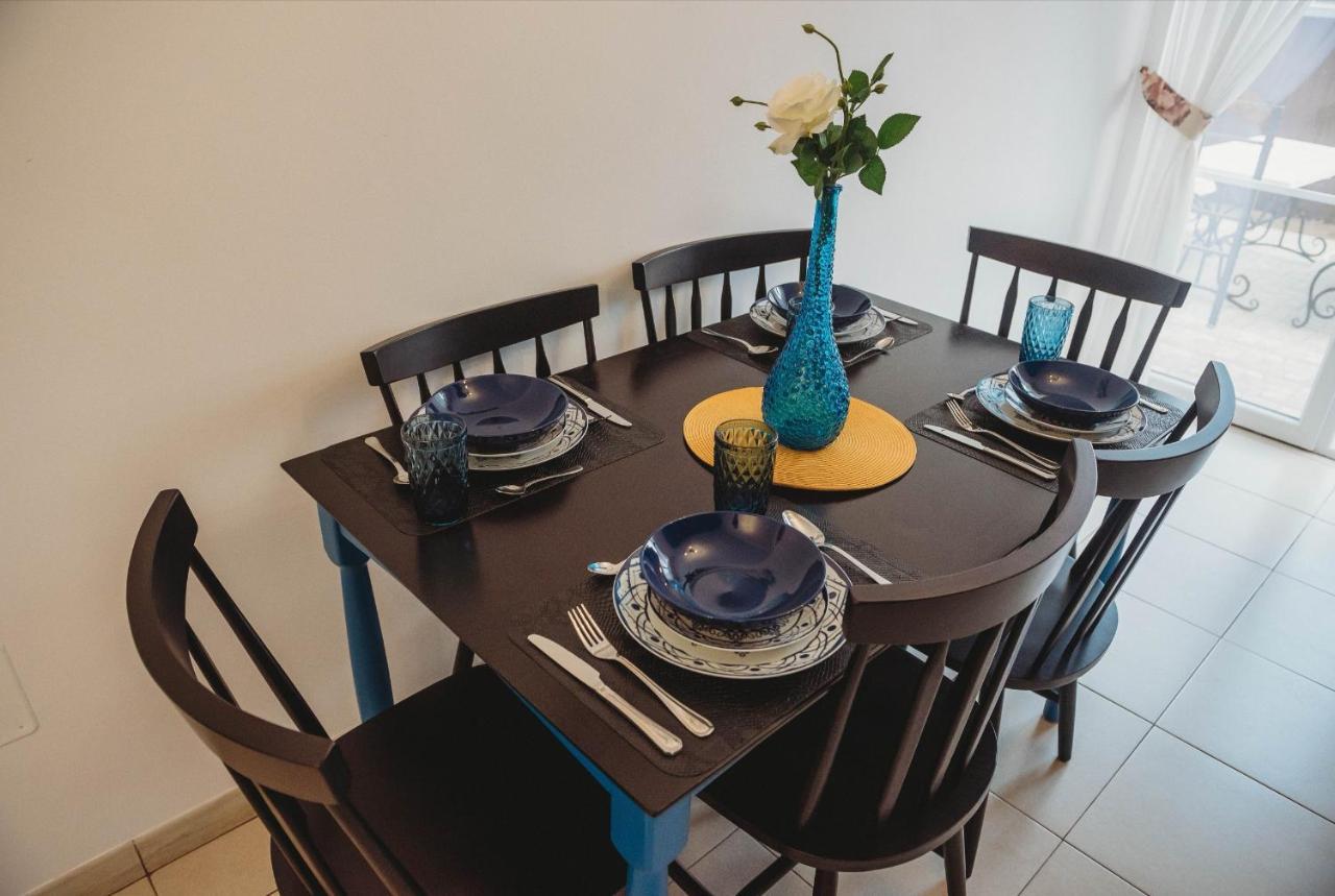 La Contessa Apartament Târgu Neamț Zewnętrze zdjęcie